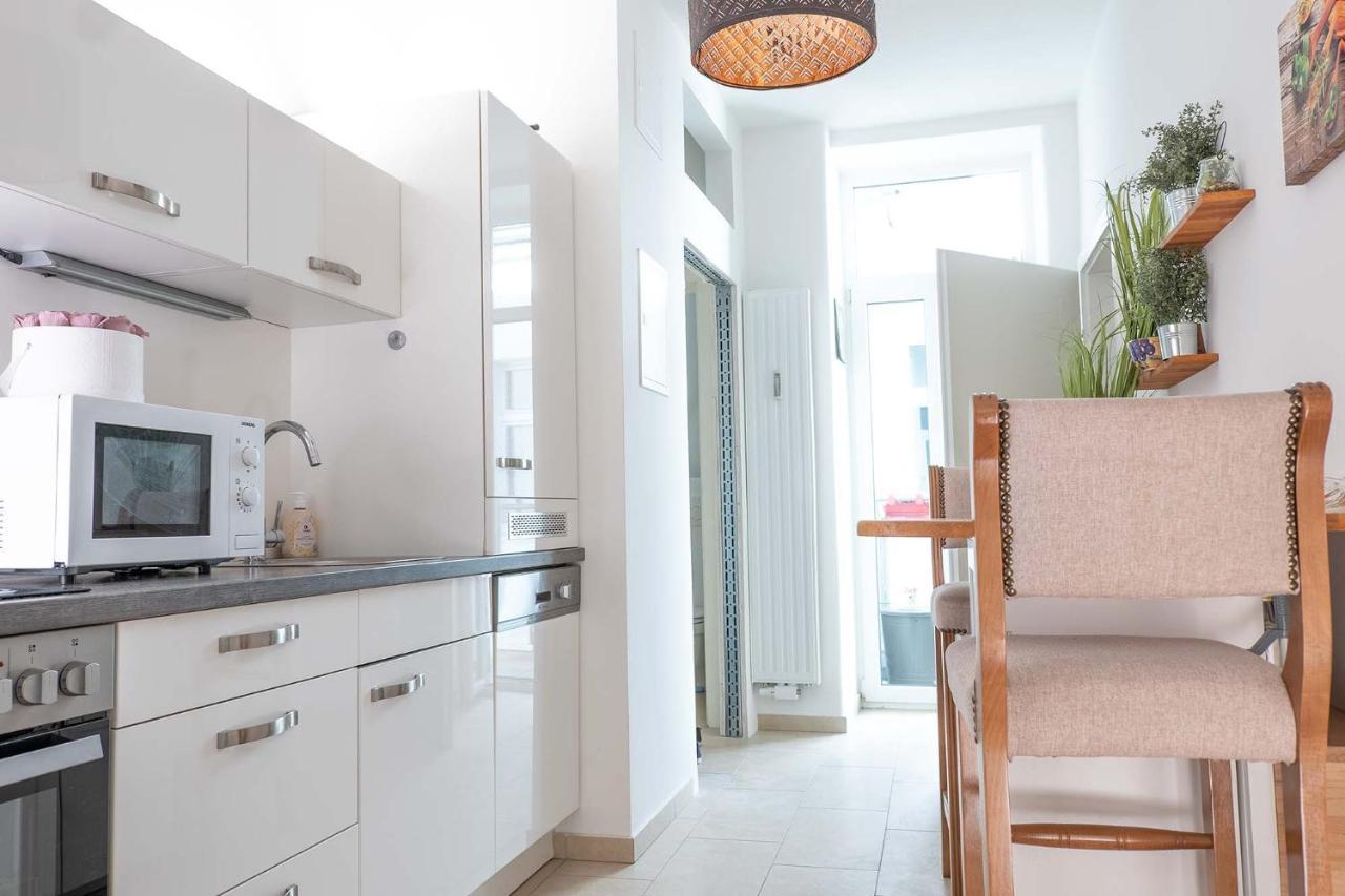 فيينا 2 Rooms & Balcony - Top Location! المظهر الخارجي الصورة